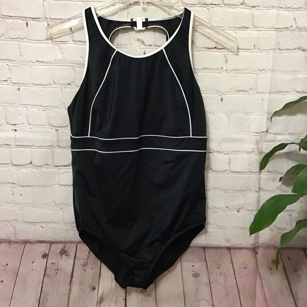 🌴Lands End One Piece Black Bathing Suit Size 16P